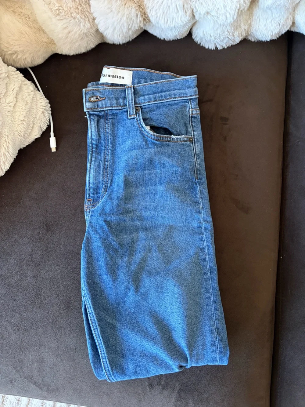Reformation High and Skinny Jeans in Rhine Wash Size 28